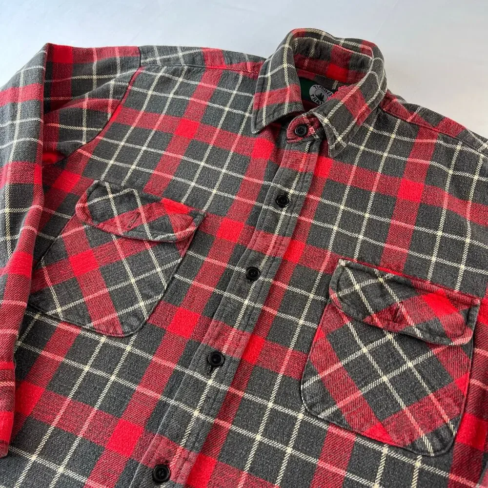 Timber Trail Vintage Heavyweight Plaid Flannel Shirt men's size Medium red gray
